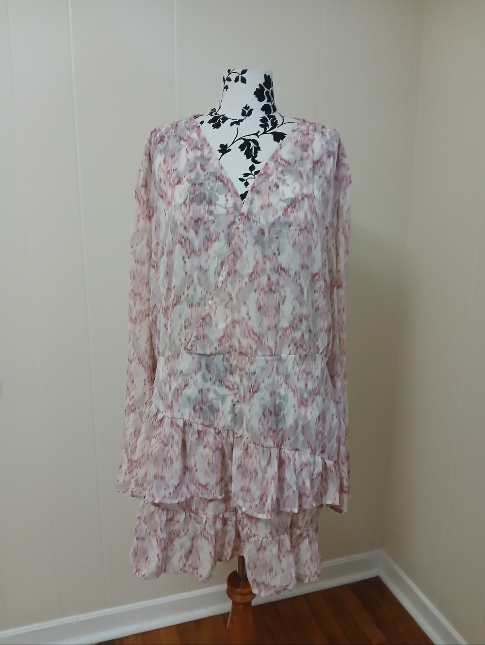 Pink and Gray Floral Print Chiffon Dress